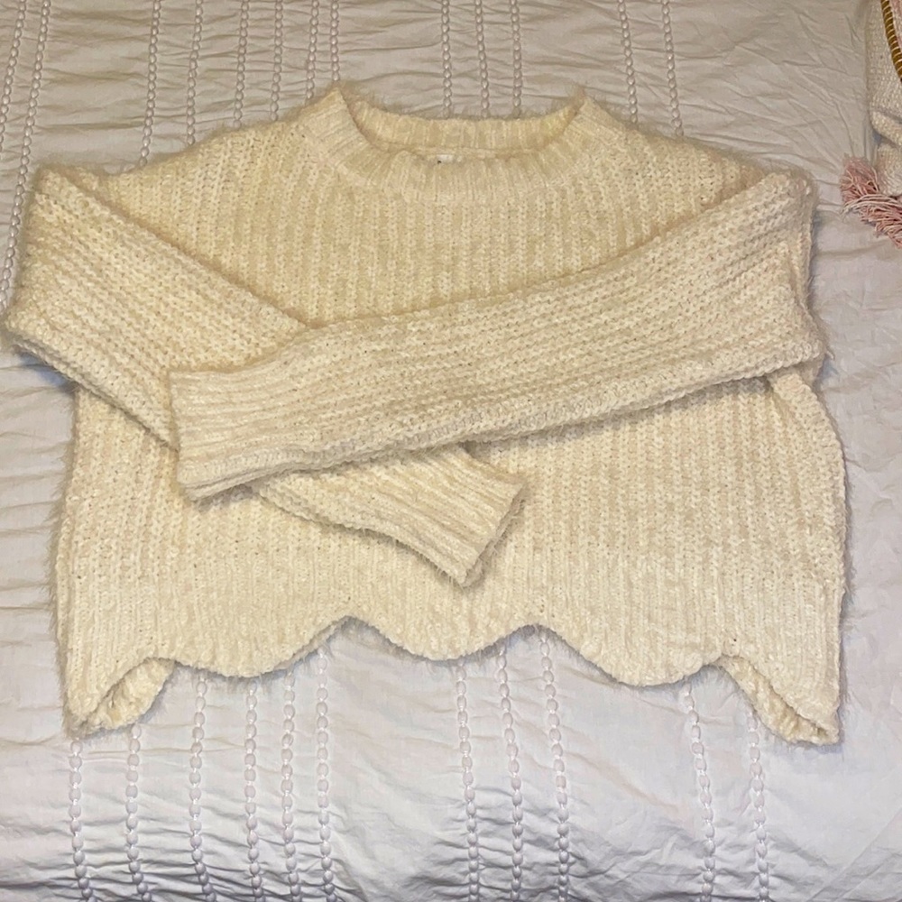Cropped sweater